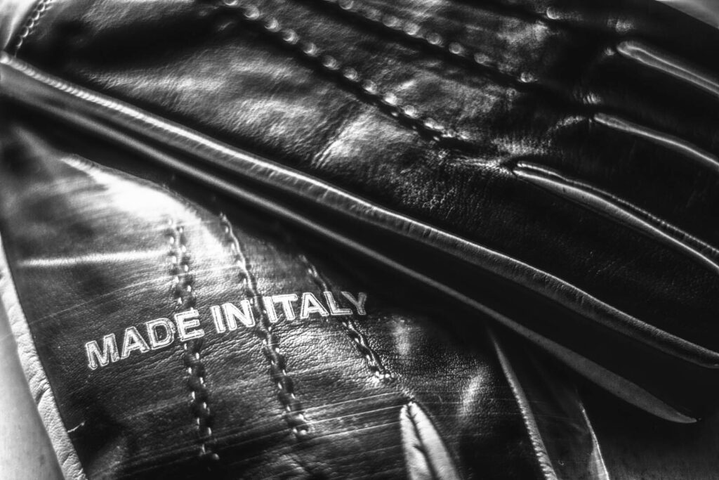 guanti e accessori in pelle napoli